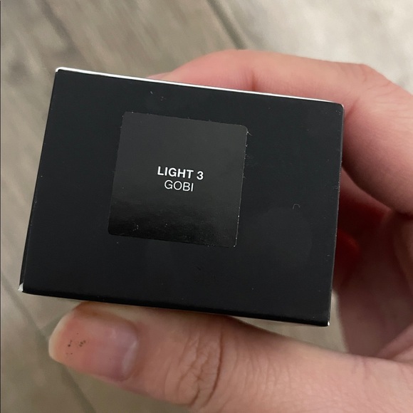 NARS Light Reflecting Advanced Skincare Foundation Shade Light 3 Gobi NEW NWT - Picture 4 of 7